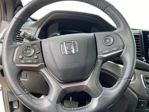 Used 2023 Honda Passport EX-L image 42
