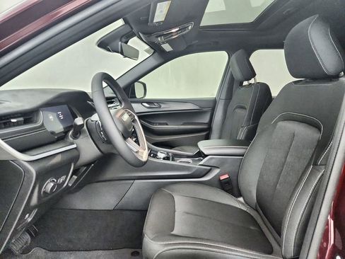 New 2025 Jeep Grand Cherokee Laredo X image 19