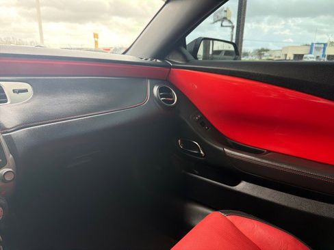 Used 2015 Chevrolet Camaro SS image 21