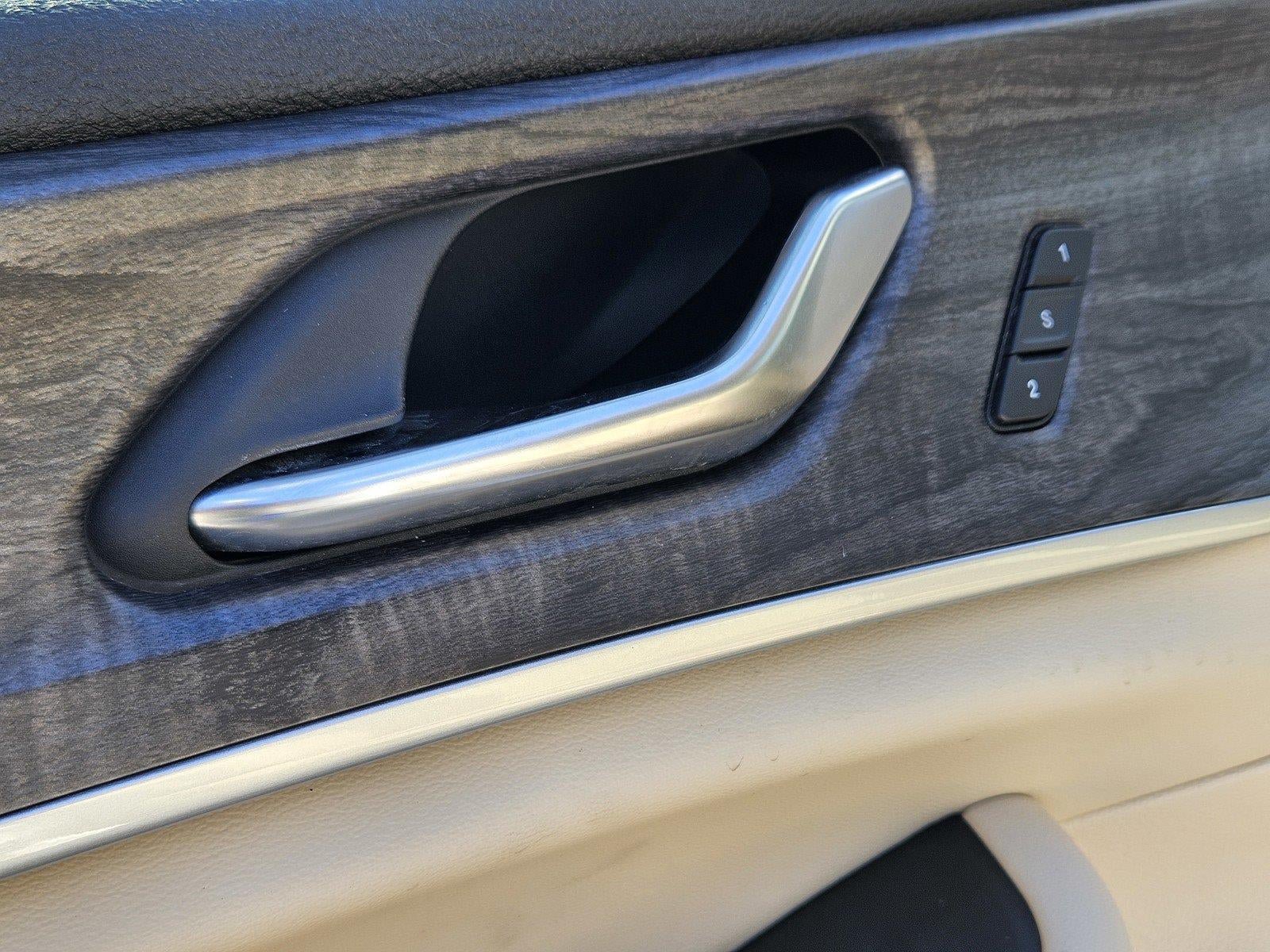 Used 2021 Jeep Grand Cherokee L Limited AWD/4WD image 17