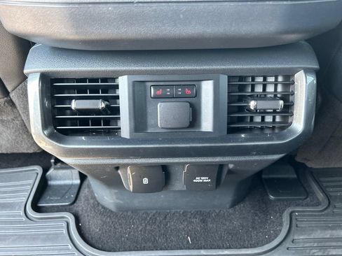 Used 2022 Ford F150 Lariat w/ Equipment Group 502A High AWD/4WD image 28