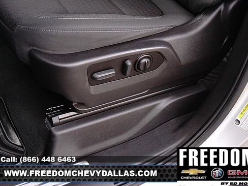 Used 2021 Chevrolet Silverado 1500 LT image 30