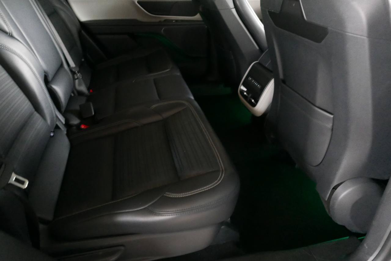 Used 2024 Lincoln Nautilus Reserve AWD/4WD image 16