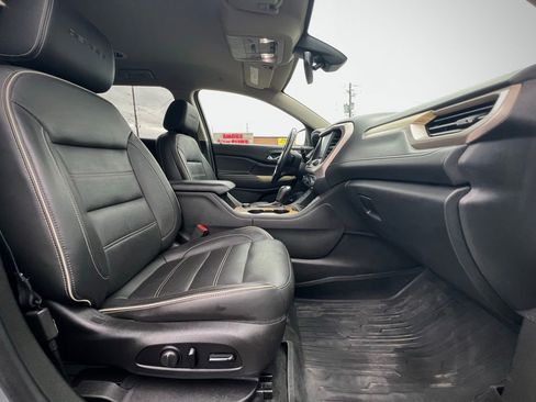 Used 2019 GMC Acadia Denali w/ Technology Package image 33