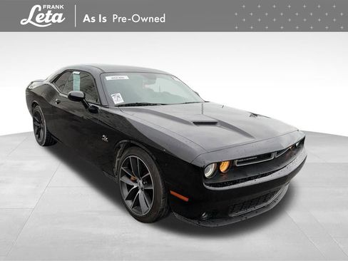 Used 2018 Dodge Challenger R/T w/ Performance Handling Group RWD image 8