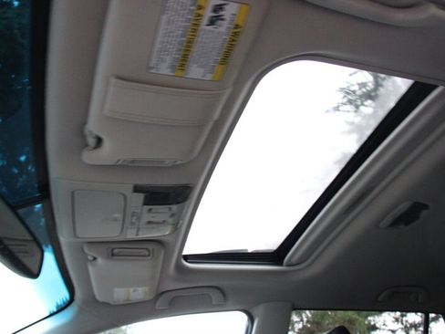 Used 2013 Subaru Outback 2.5i Limited image 10