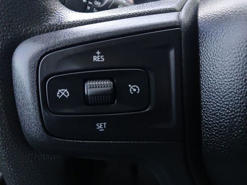 Used 2023 Chevrolet Silverado 2500 Custom w/ Custom Value Package image 11