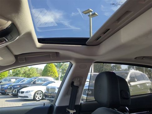 Used 2020 Maserati Quattroporte S image 21