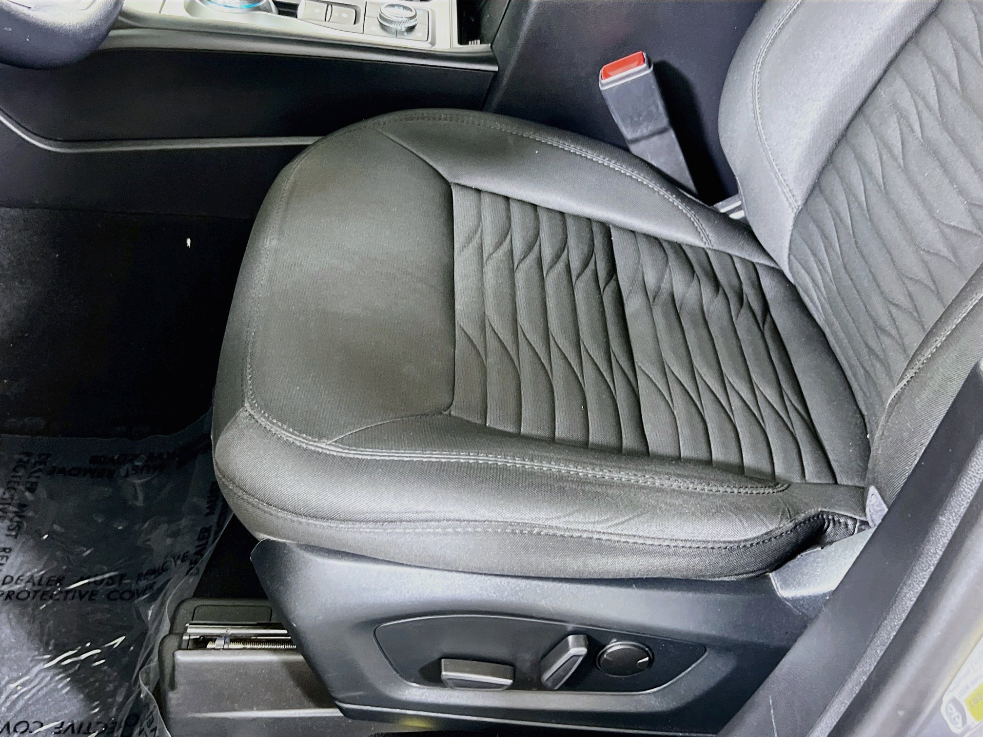 Used 2021 Ford Explorer XLT AWD/4WD image 18