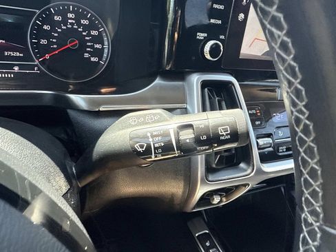 Used 2023 Kia Sorento EX AWD/4WD image 33