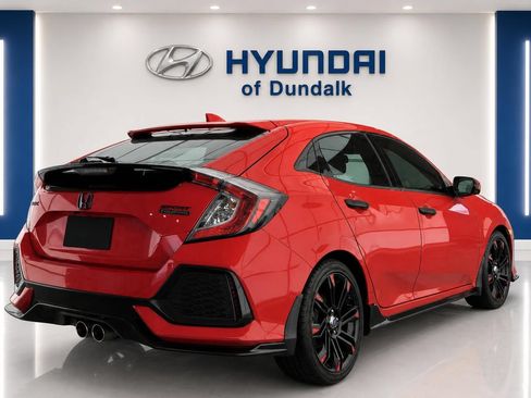 Used 2019 Honda Civic Sport Touring image 4