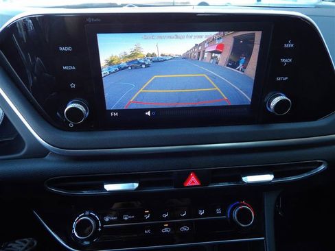 Used 2022 Hyundai Sonata SE image 24