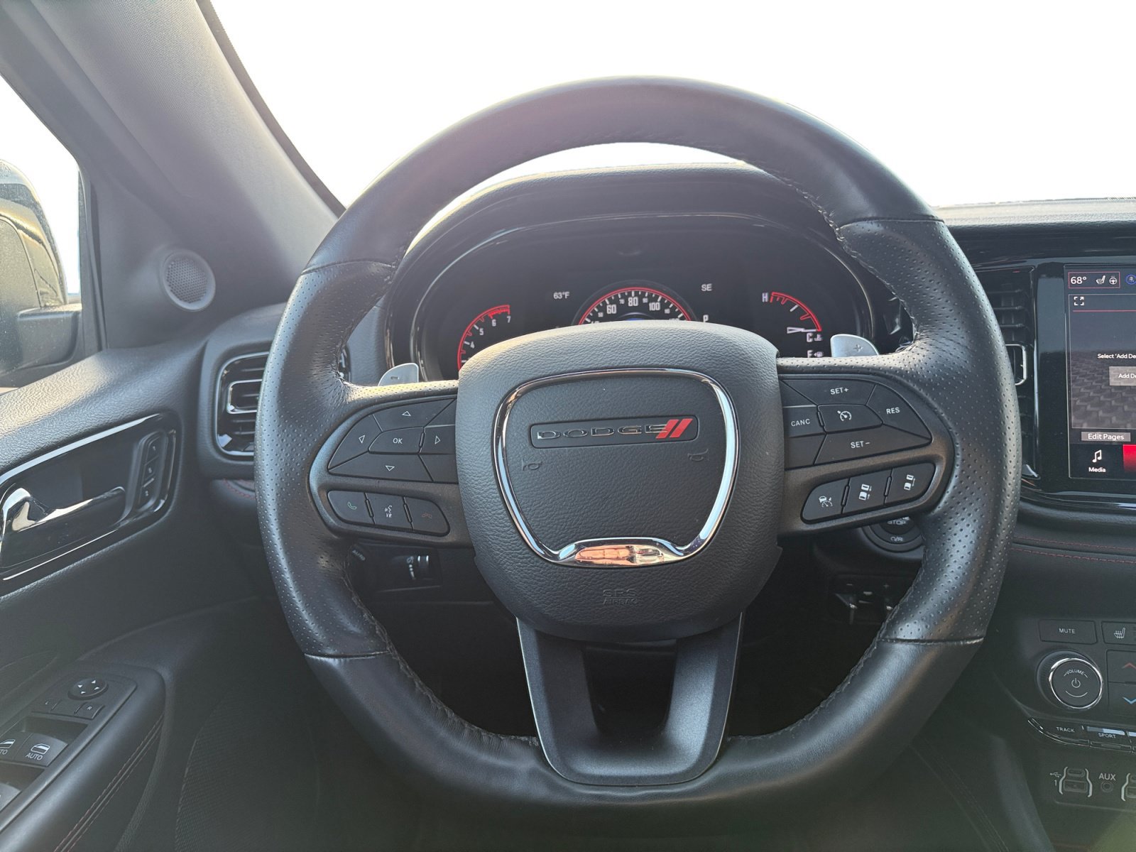 Used 2023 Dodge Durango R/T w/ Tow 'N Go Package AWD/4WD image 14