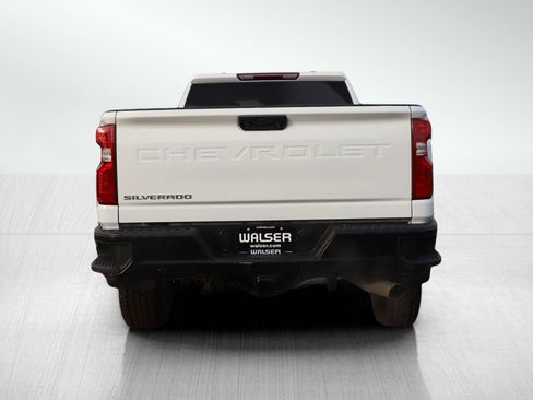 Used 2024 Chevrolet Silverado 2500 W/T w/ WT Convenience Package image 4
