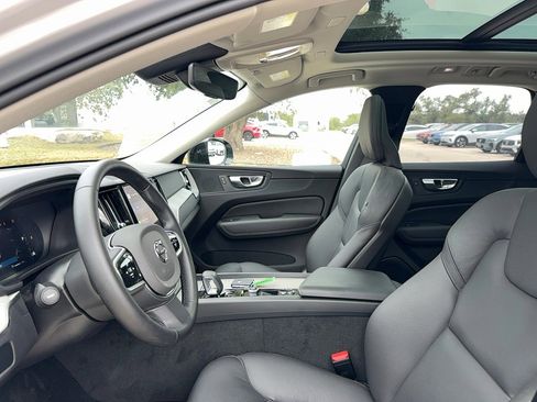Certified 2025 Volvo XC60 B5 Plus image 11