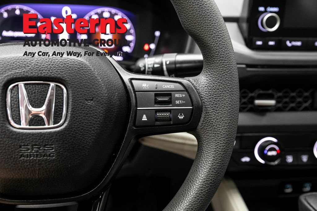 Used 2024 Honda Accord EX image 18