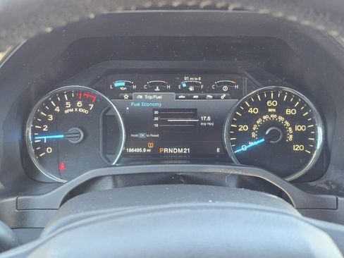 Used 2015 Ford F150 Lariat w/ Equipment Group 502A Luxury image 22