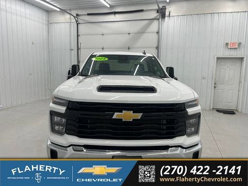 Used 2025 Chevrolet Silverado 2500 W/T w/ WT Convenience Package AWD/4WD image 7