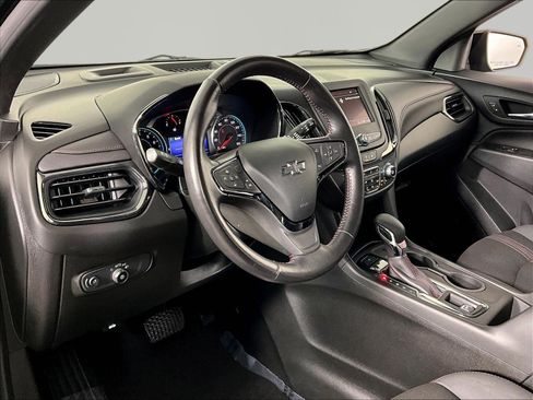Used 2022 Chevrolet Equinox RS AWD/4WD image 17