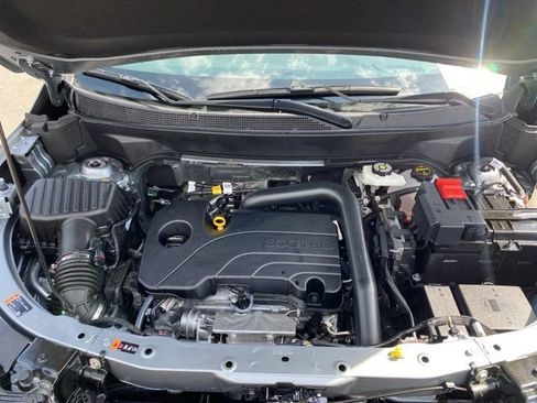 Used 2026 Chevrolet Equinox LT image 25
