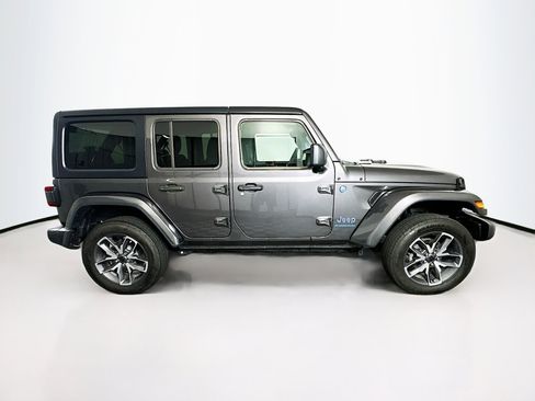 Used 2024 Jeep Wrangler Sport S w/ Convenience Group image 10