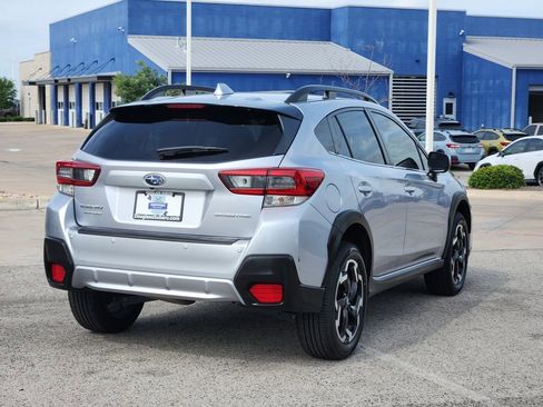 Used 2023 Subaru Crosstrek 2.5i Limited AWD/4WD image 3