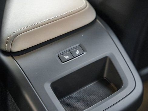 New 2026 Volvo XC60 T8 Plus w/ Protection Package Premier image 33