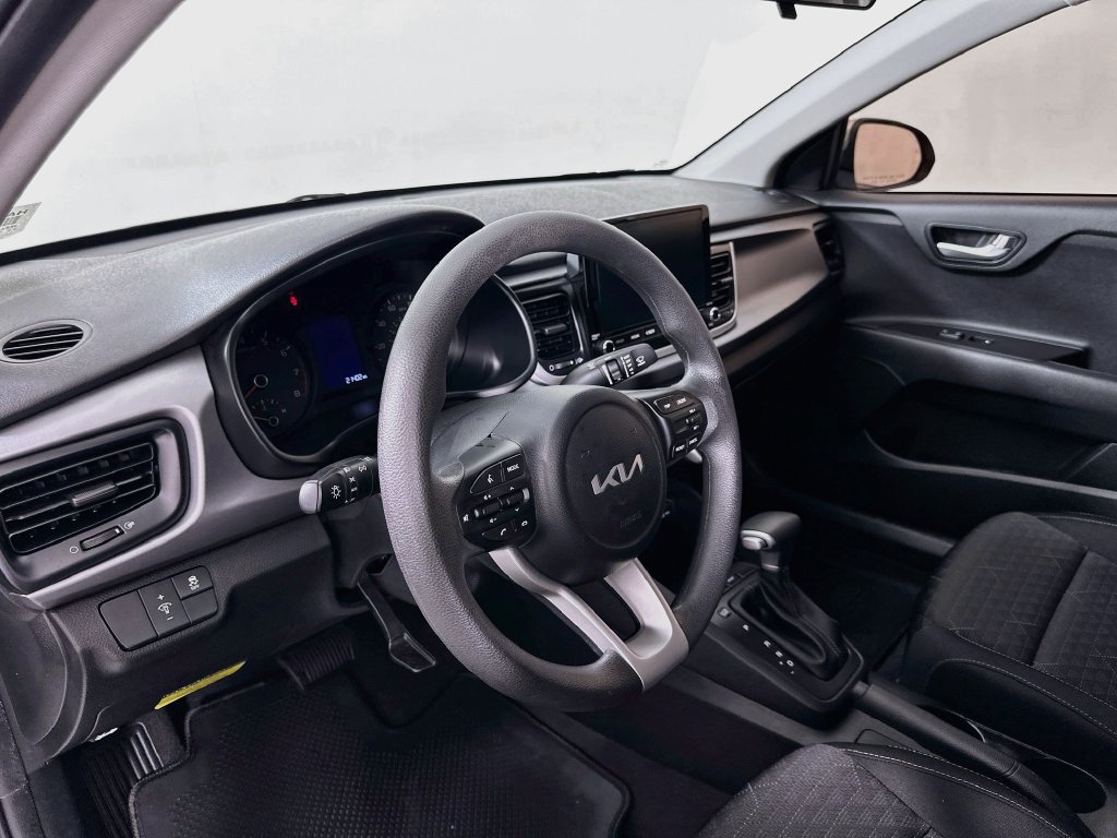 Used 2023 Kia Rio S FWD image 9
