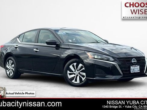 Used 2025 Nissan Altima 2.5 S image 1