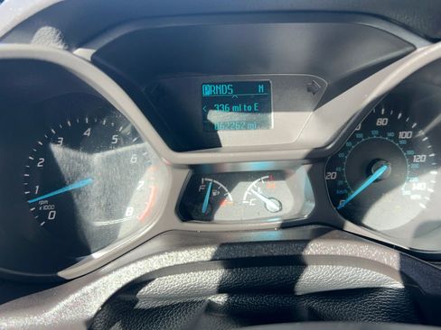 Used 2018 Ford Transit Connect XL image 11