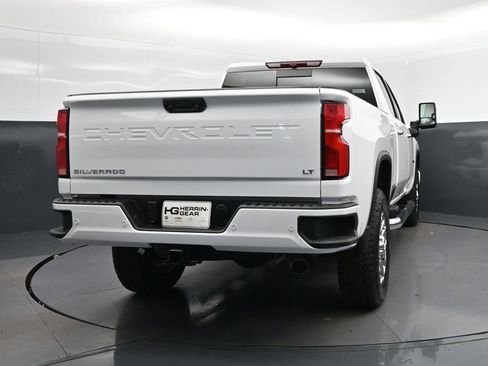 New 2026 Chevrolet Silverado 2500 LT w/ Z71 Chrome Sport Edition AWD/4WD image 7