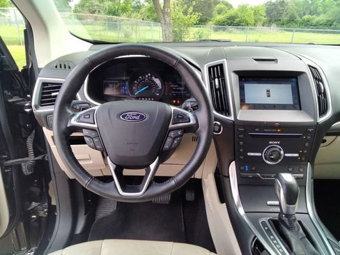 Used 2016 Ford Edge Titanium w/ Equipment Group 302A image 14