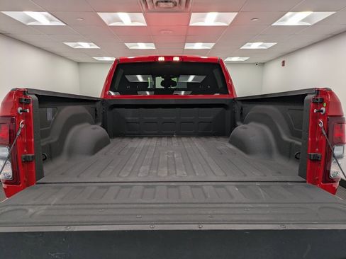 Used 2024 RAM 2500 Big Horn w/ Night Edition image 23