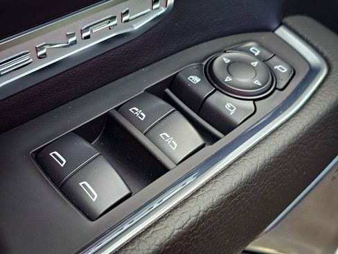 Certified 2024 GMC Sierra 1500 Denali w/ Technology Package image 16