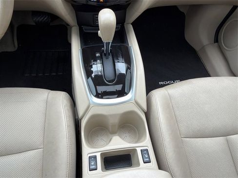 Used 2015 Nissan Rogue SL w/ SL Premium Package image 20