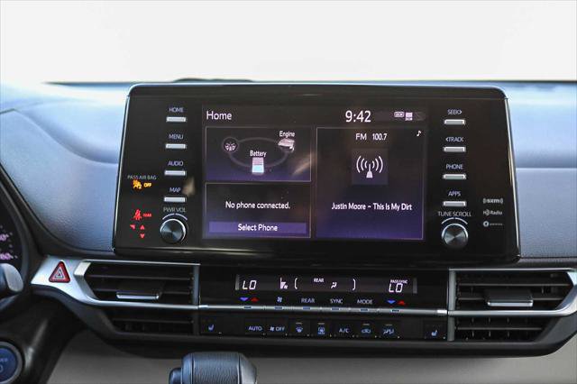Certified 2023 Toyota Sienna XLE FWD image 14