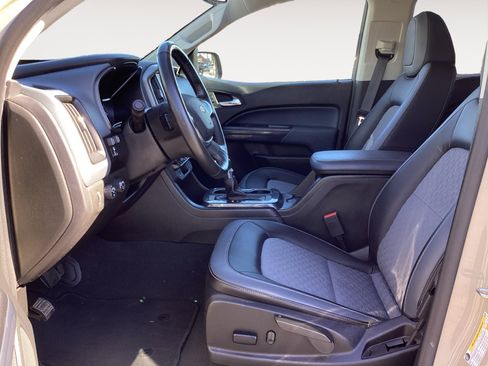 Used 2022 Chevrolet Colorado Z71 image 26