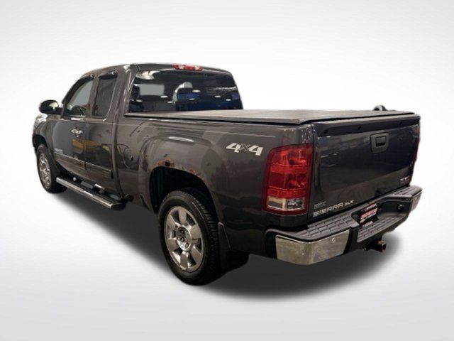 Used 2010 GMC Sierra 1500 SLE w/ Power Pack Plus AWD/4WD image 4