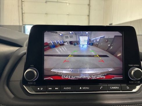 Certified 2024 Nissan Rogue SV w/ SV Premium Package image 21