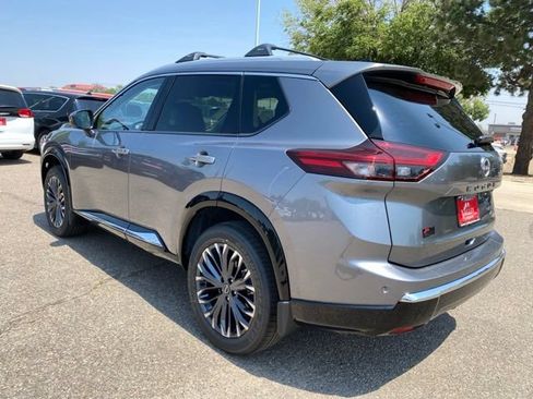 New 2026 Nissan Rogue Platinum AWD/4WD image 3