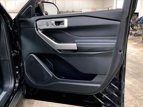 Certified 2020 Ford Explorer Limited image 22