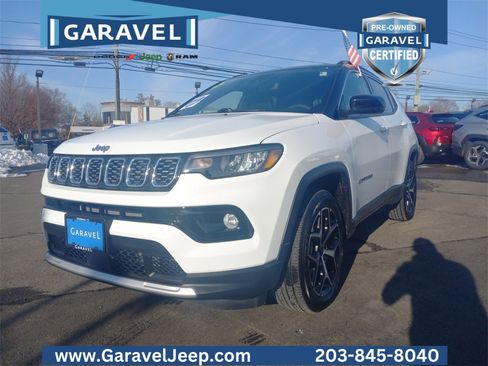 Used 2025 Jeep Compass Limited image 2