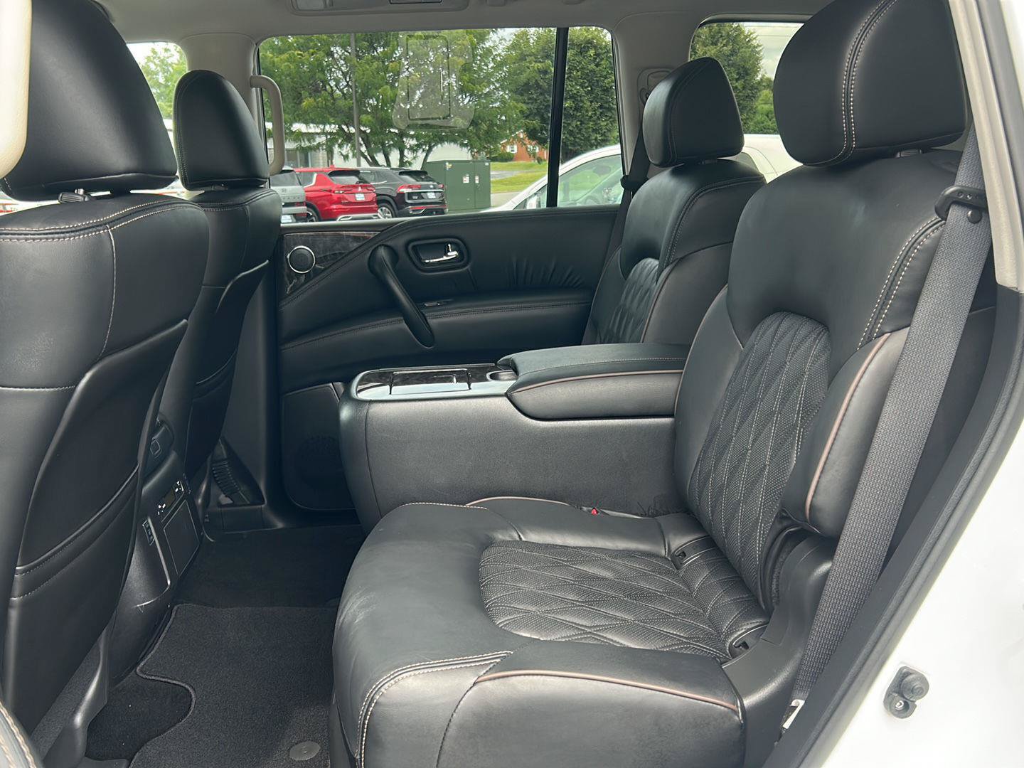 Used 2024 Nissan Armada Platinum w/ Captain's Chairs Package AWD/4WD image 23