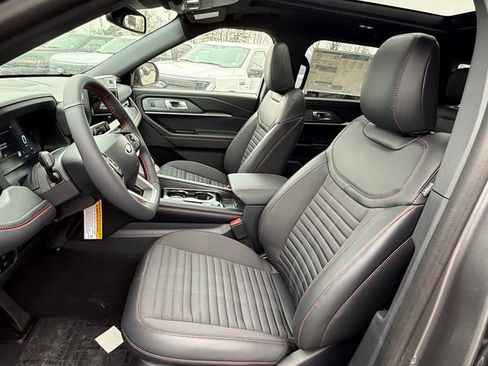 New 2026 Ford Explorer ST-Line w/ ST-Line Street Pack image 11