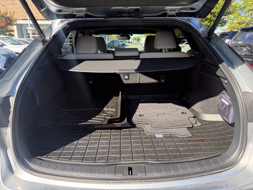 Used 2025 Lexus RX 350h AWD/4WD image 21