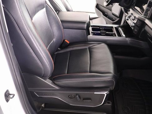 Used 2024 Ford F250 Lariat w/ Lariat Ultimate Package image 14