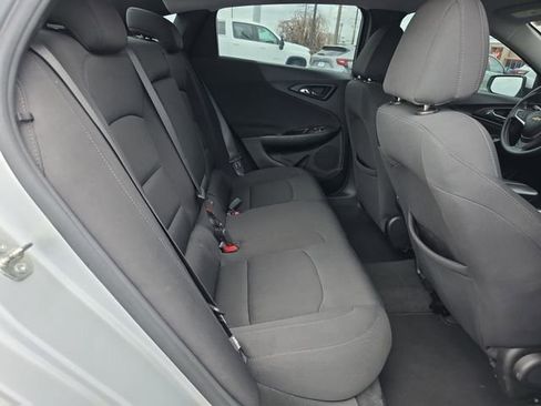 Used 2021 Chevrolet Malibu LT image 14
