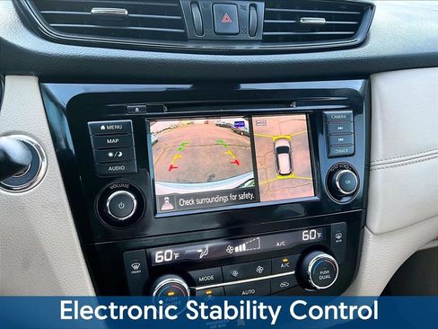 Used 2019 Nissan Rogue SL w/ Premium Package FWD image 18