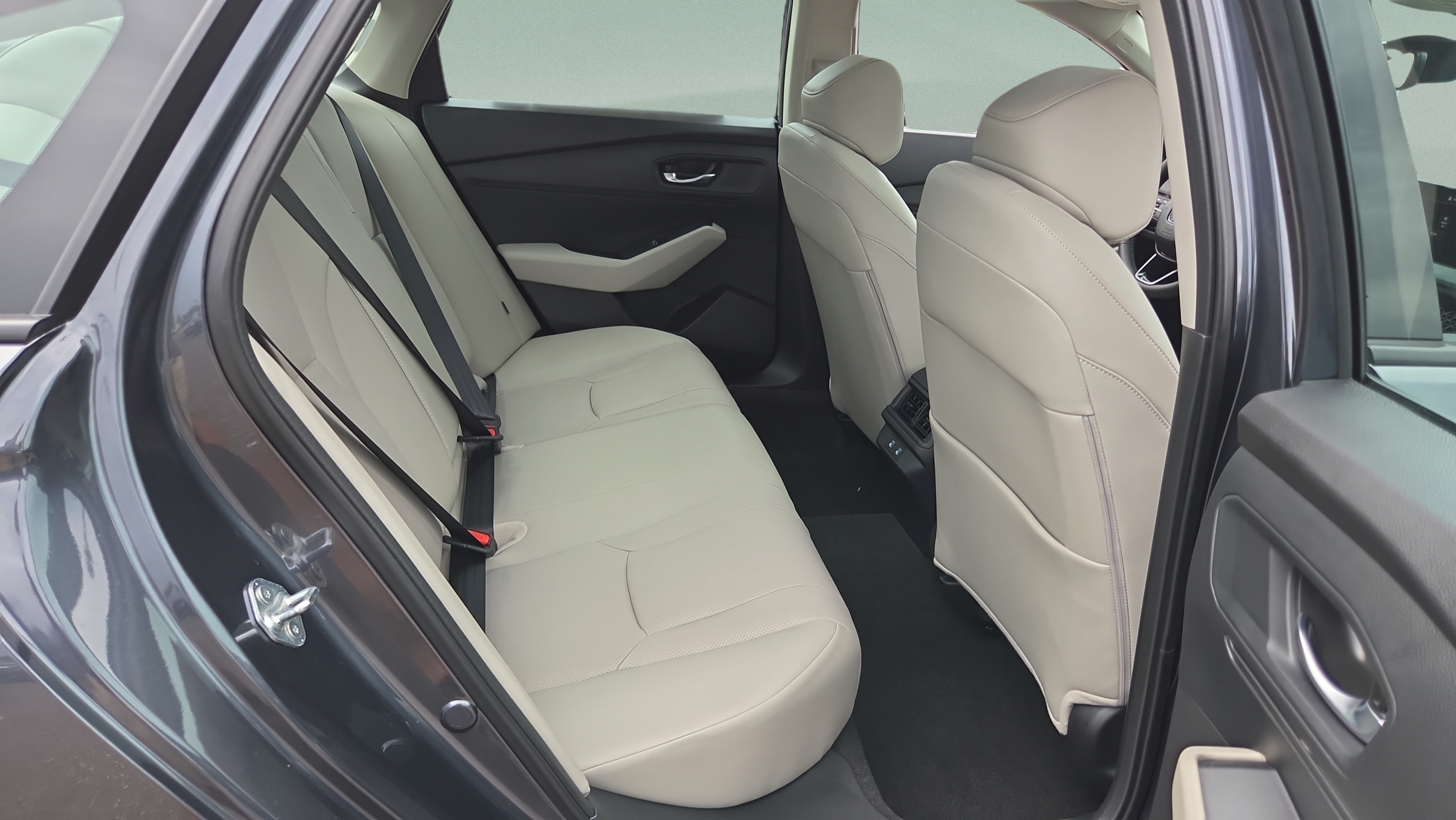New 2026 Honda Accord LX image 15
