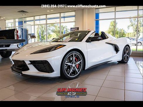Used 2021 Chevrolet Corvette Stingray Premium Conv w/ Z51 Performance Package RWD image 1